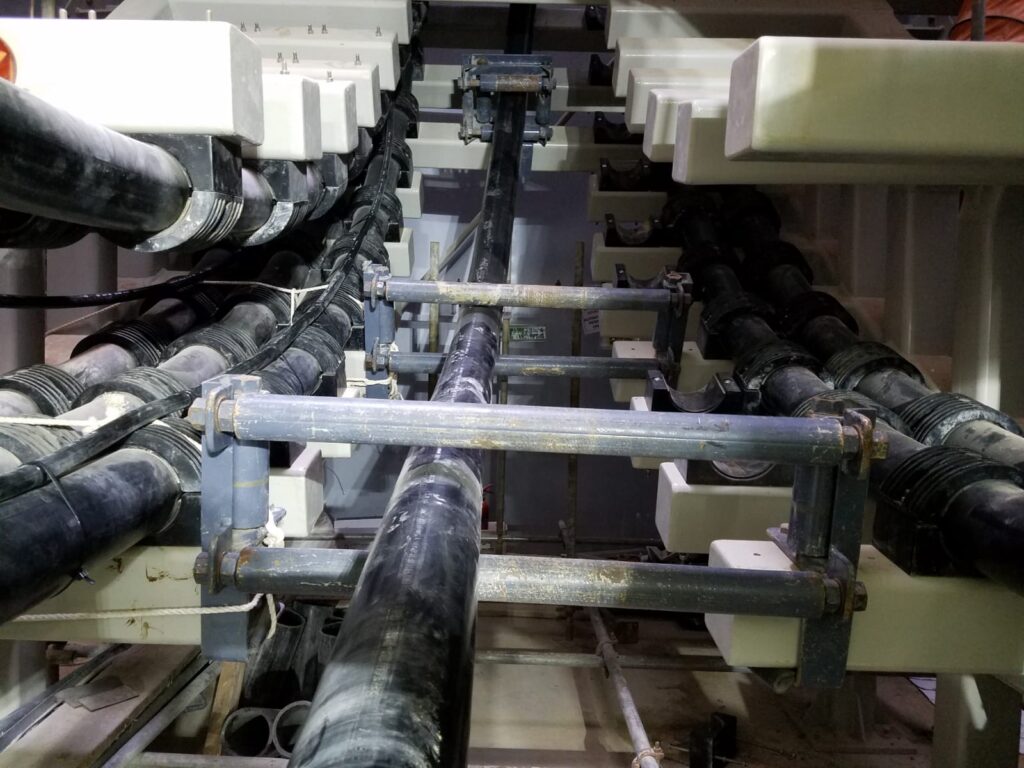 Prysmian Abu Dhabi - Posa e staffaggio Cavo 400 kV in galleria