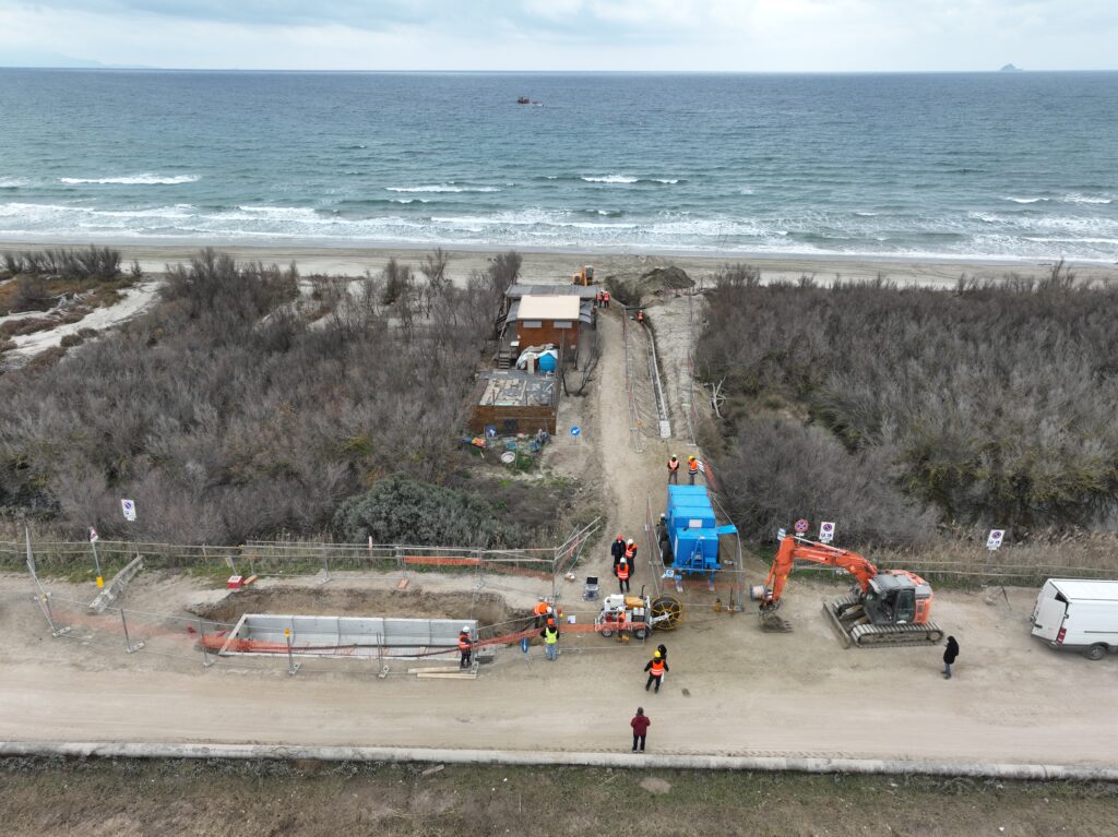 Terna Prysmian Piombino - Cantiere realizzazione Buca di giunzione Terra-Mare
